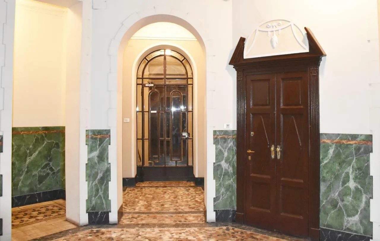 House Of Frames Bed and Breakfast Milano 0*,  Italien