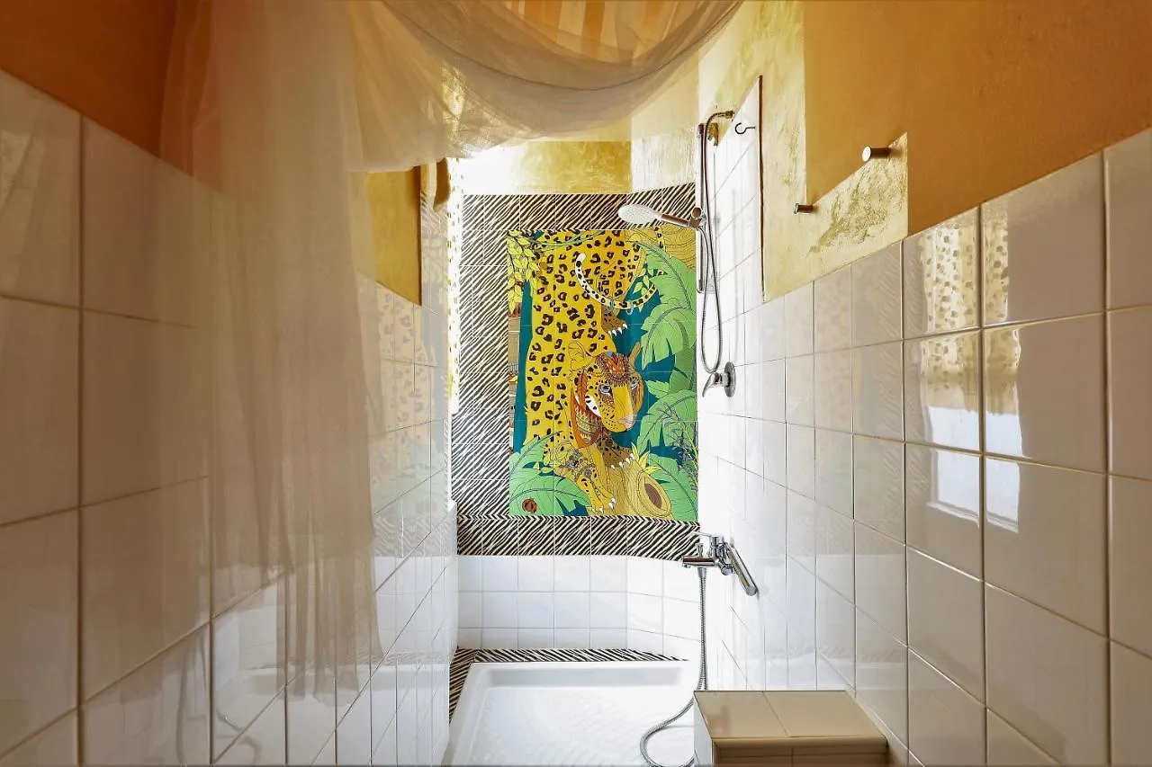 Bed & Breakfast House Of Frames Bed and Breakfast Milano
